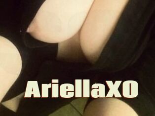 AriellaXO
