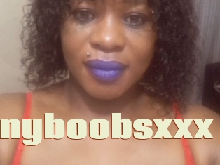 Amazingebonyboobsxxx
