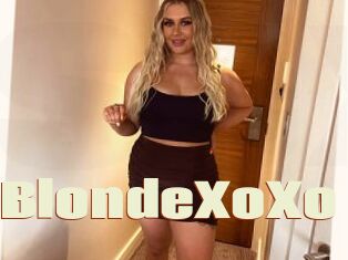 CurvyBlondeXoXo