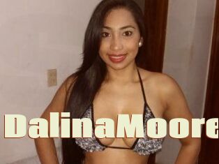 Dalina_Moore