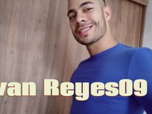 Evan_Reyes09