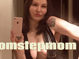 Femdomstepmom