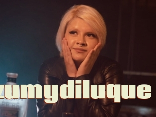 Izzumydiluque