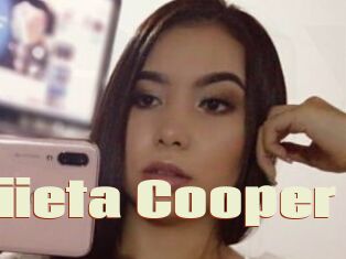 Juliieta_Cooper