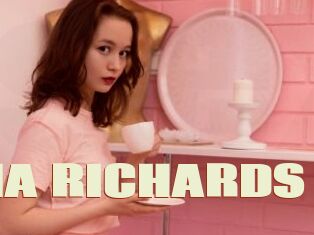 LIANA_RICHARDS