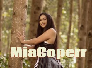 MiaCoperr