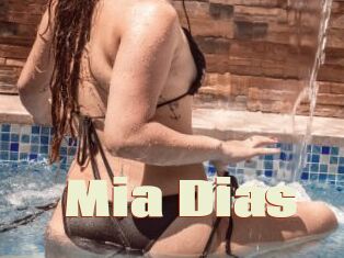 Mia_Dias