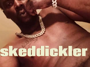 Unmaskeddickler